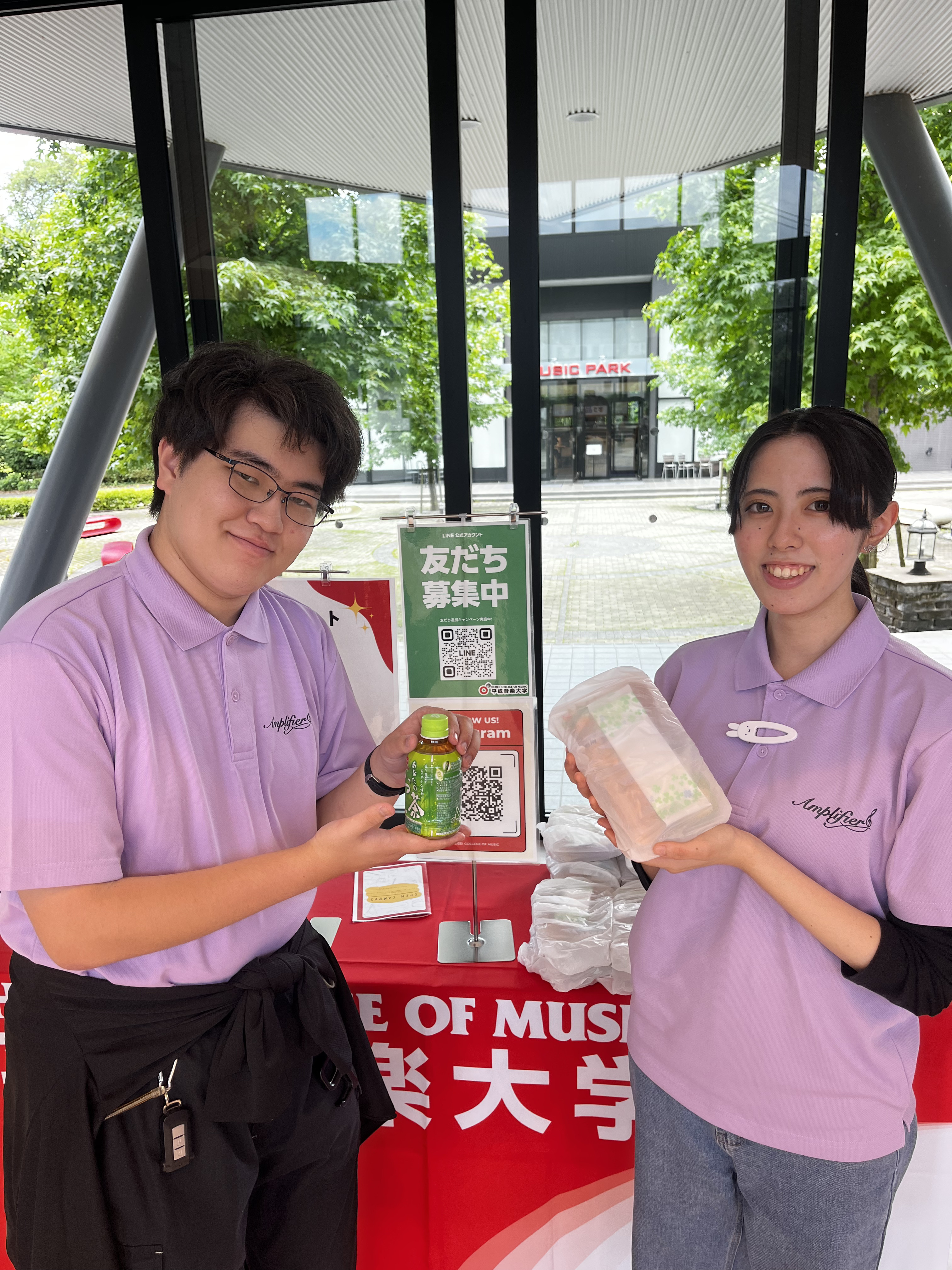 軽食配布